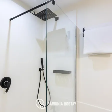 Pensión Maison Garibaldi 3*