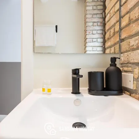 Maison Garibaldi Pensión Cagliari